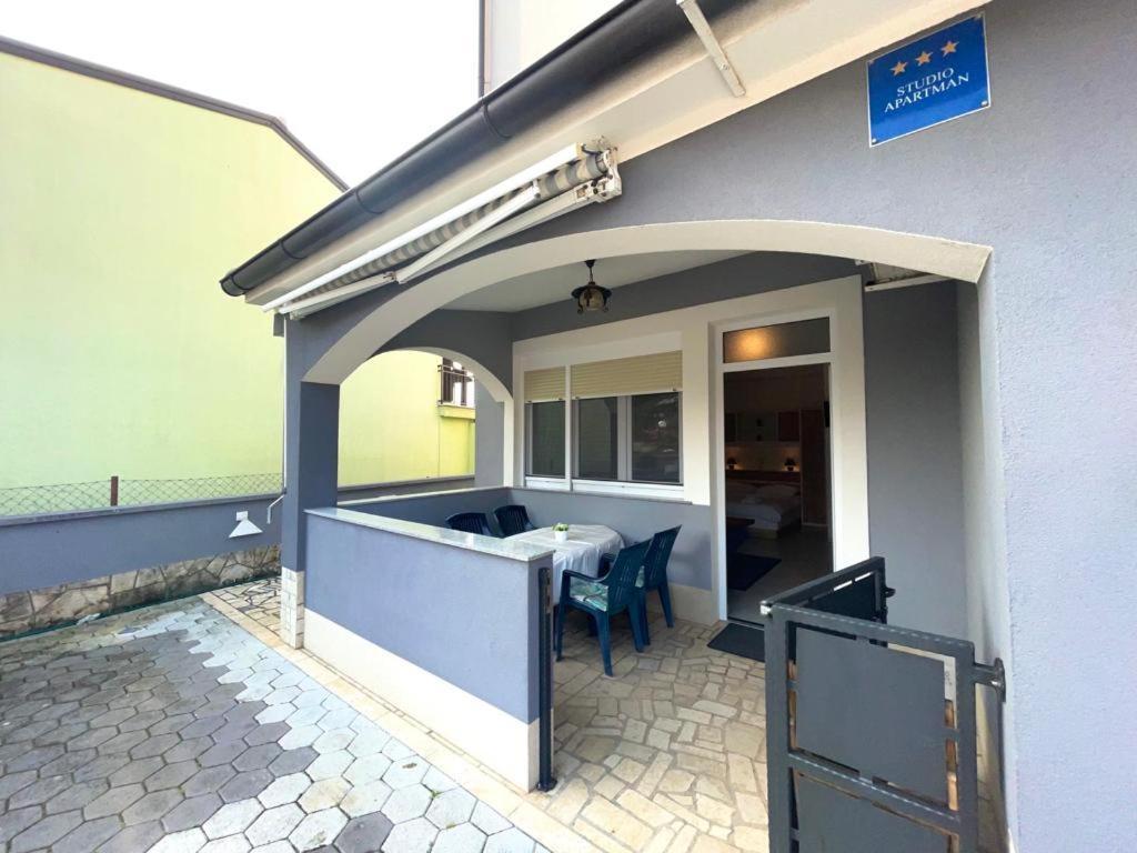 Apartmani Krajnovic Фажана Екстер'єр фото