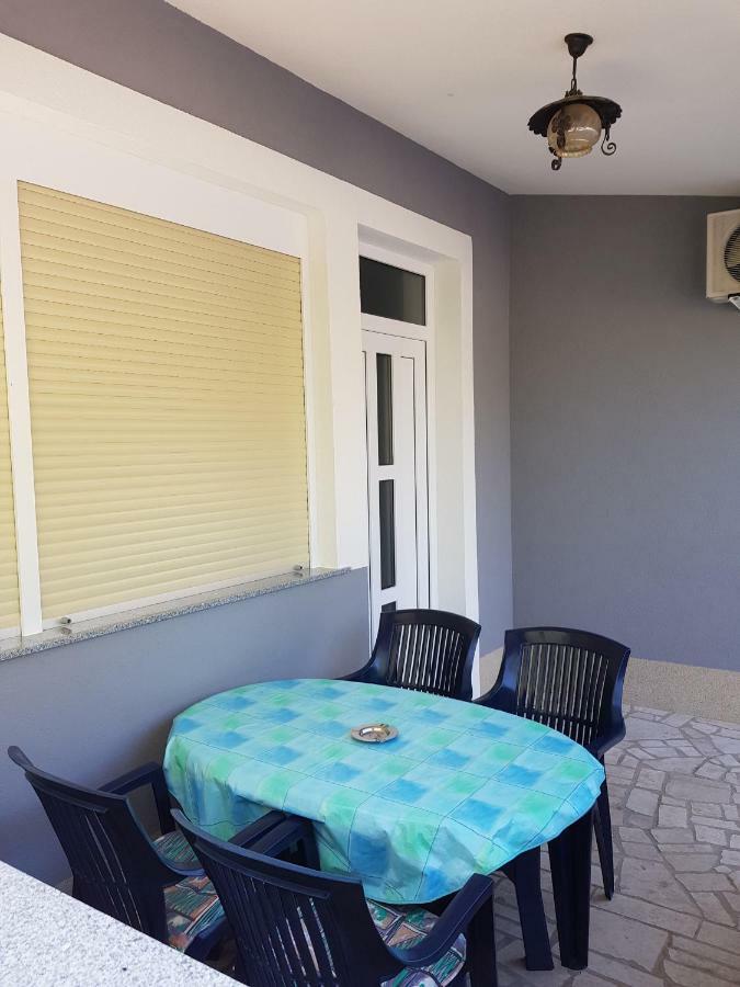Apartmani Krajnovic Фажана Екстер'єр фото