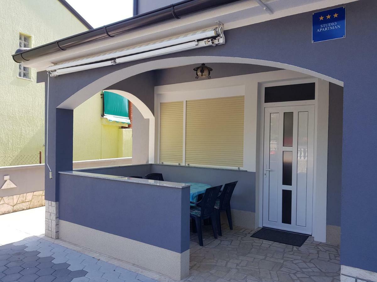 Apartmani Krajnovic Фажана Екстер'єр фото